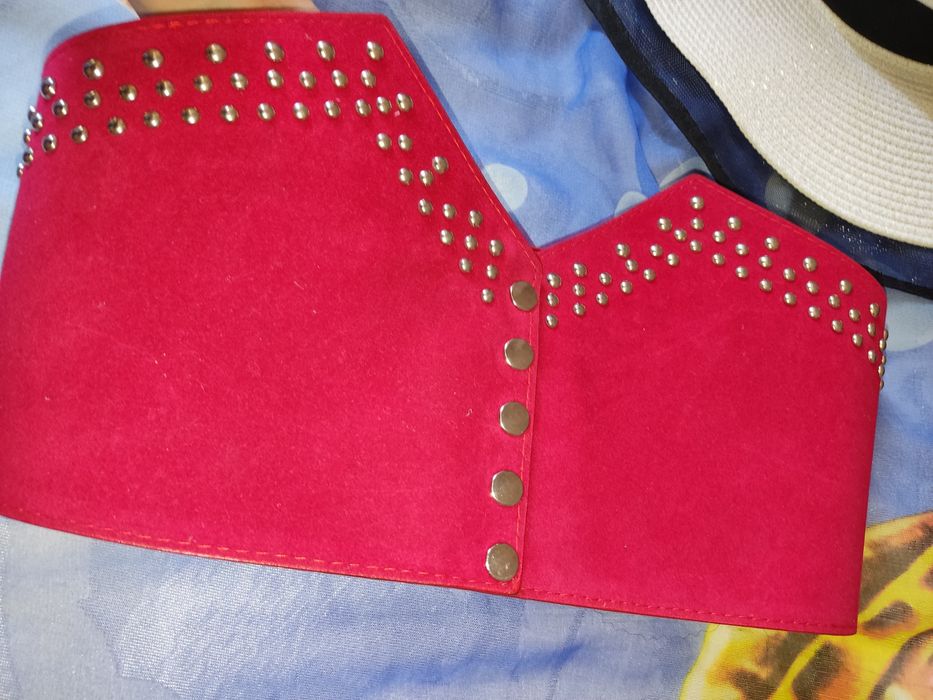 Элегантный корсет с клёпками, привезла с Турции