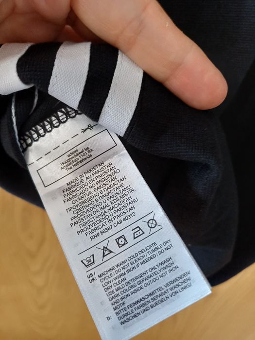Adidas черна нова рокля  М