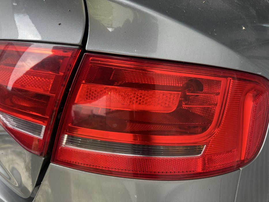 Stop/stopuri lampa/lampi stanga/dreapta haion aripa audi a4 b8  tripa/triple sedan/berlina