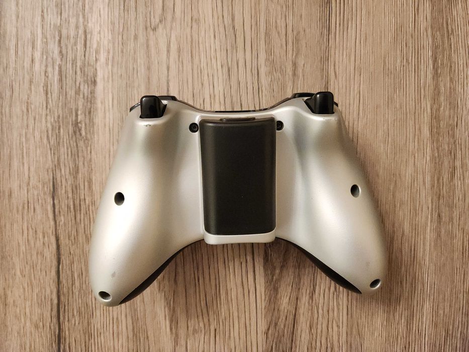 Controller (maneta) Silver pentru Xbox 360 - foarte rar