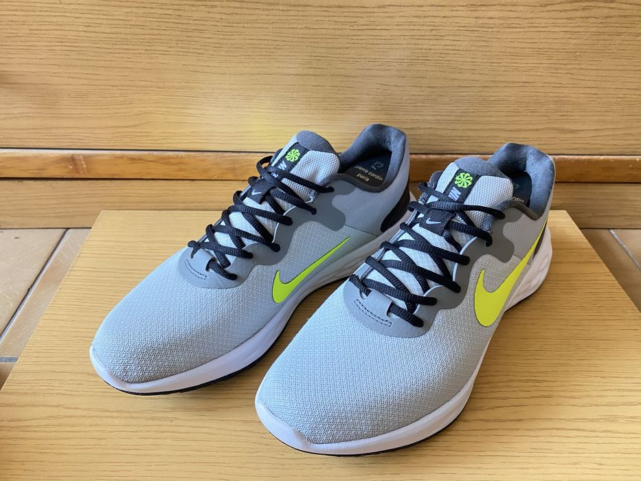 NIKE  REVOLUTION  6  номер  45,5