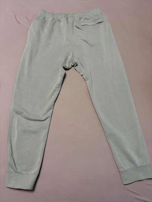 Pantaloni Nike verzi