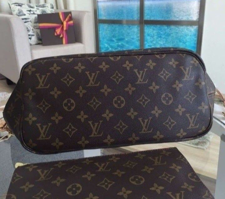 Geanta LV Neverfull piele naturala 100%,saculet,factura,card,certifica