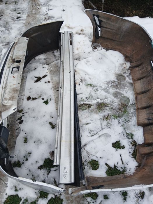 Продам бампера и юбки