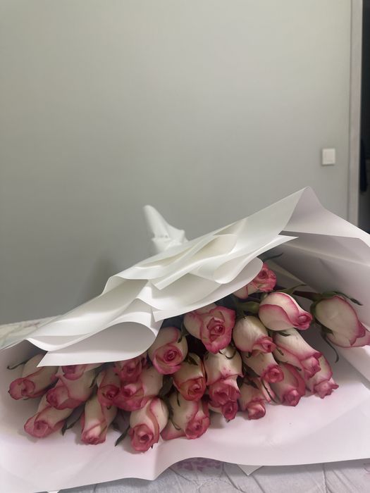 Цветы,25 метровых роз