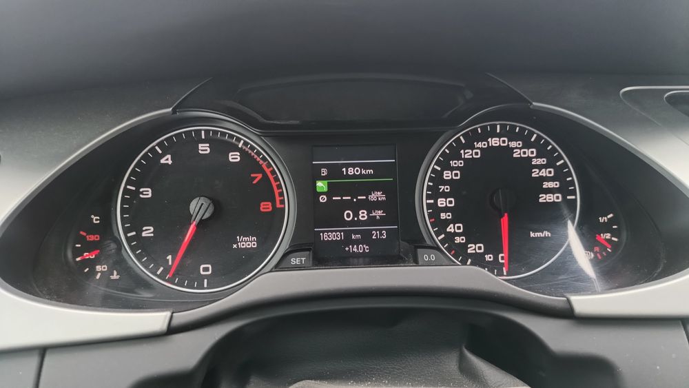 Audi A4 B8 S-Line 2.0 TFSI