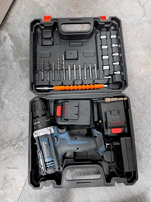 Шуруповерт Bosch (911986 г. Кокшетау, ул. Абая 128, 21)