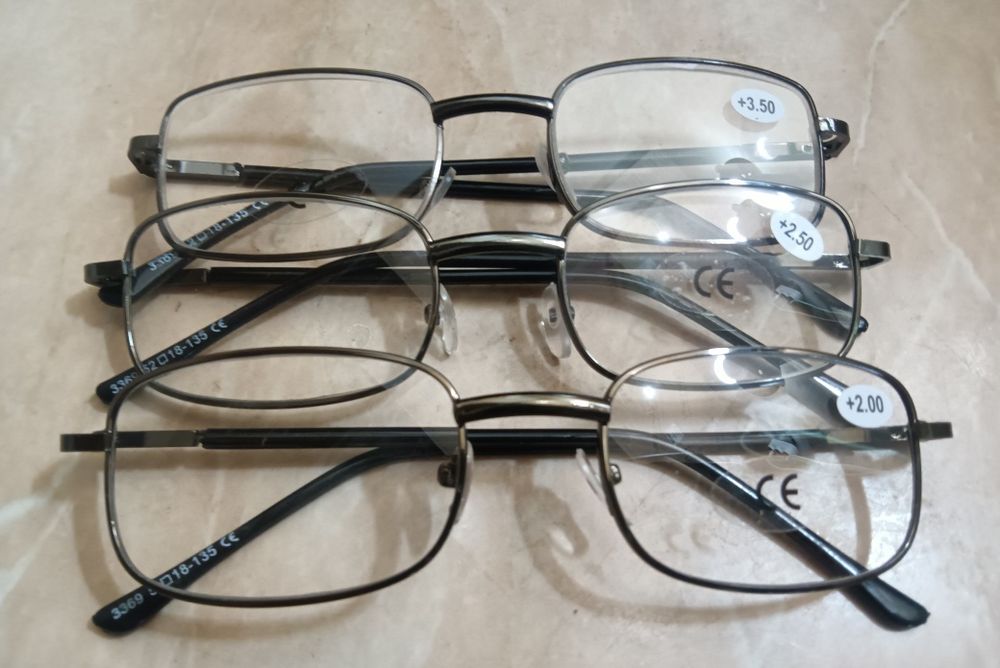 Диоптрични очила с метални рамки
