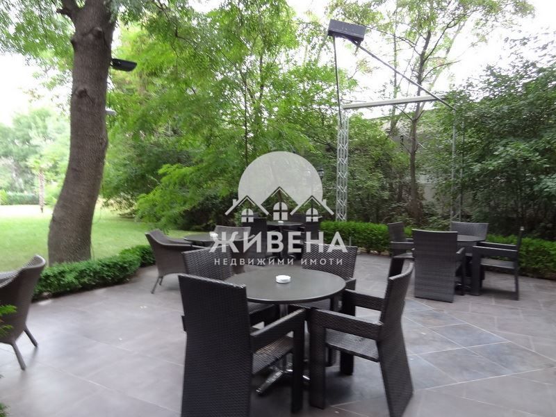 Продава се Двустаен апартамент в к.к. Слънчев бряг - 47 кв.м за 1596 €/кв.м - Снимка #8