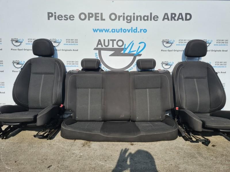 Scaune fata cu incalzire sport bancheta Opel Astra J
