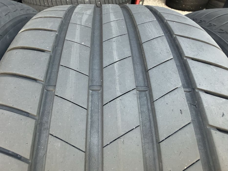 Спорт Пакет 20” Бриджстоун 235/45/20 на 255/40/20 22дот 6мм
