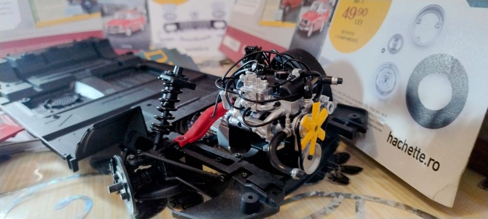 Vând machetă Dacia 1300