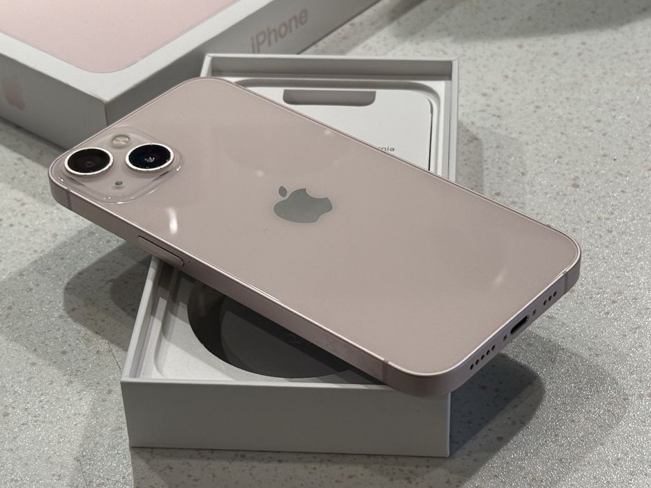 iPhone 13 128GB Pink – Като НОВ, 100% Батерия!
