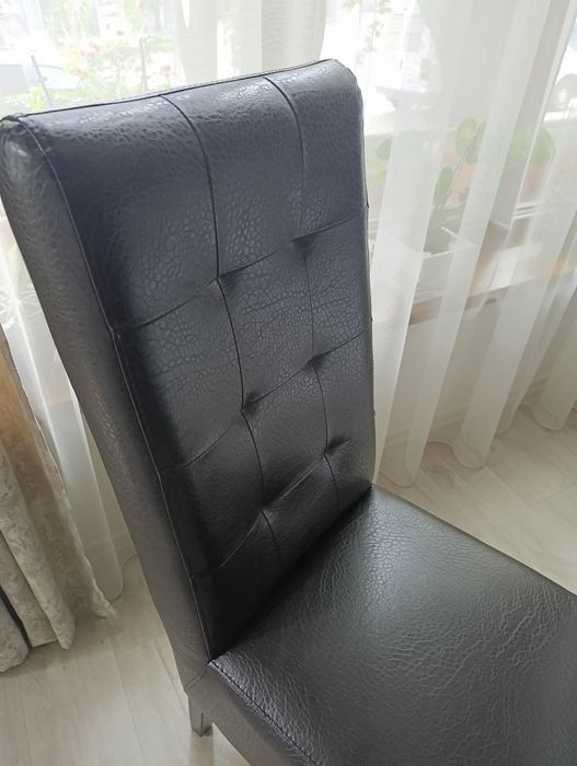 Black Friday Трапезни столове кожени