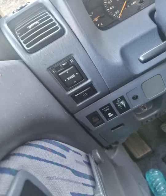 bara fata armatura capota trager stop tripla far prag centura centuri  punte jug  Toyota Land Cruiser Prado, J90, an 1998, dezmembrez