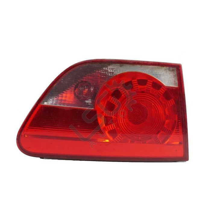 Stop interior stânga pentru SEAT Altea, OEM 5P8945093 143083