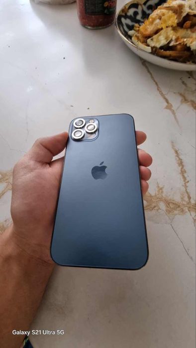 Iphone 12 pro blue