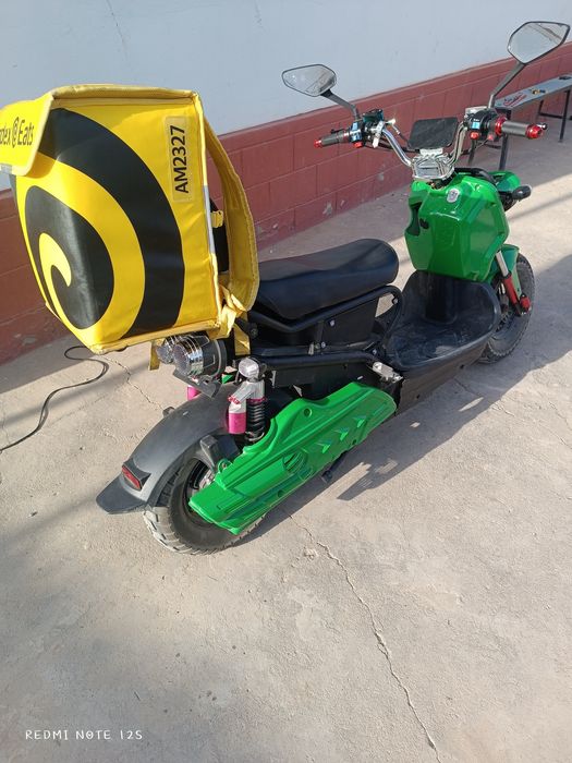 Термосумка сотилади