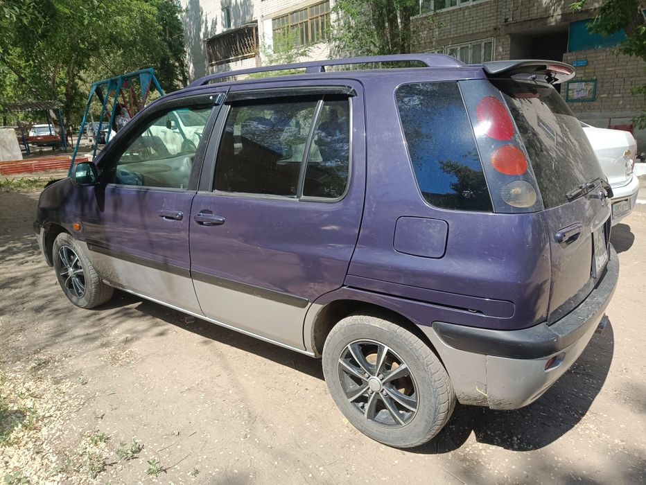Продам Тайота раум