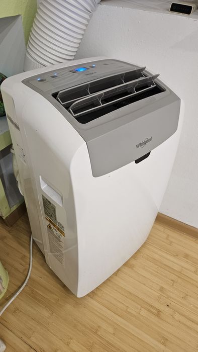 WHIRLPOOL aer conditionat mobil , ideal rulote , birouri , camere mici
