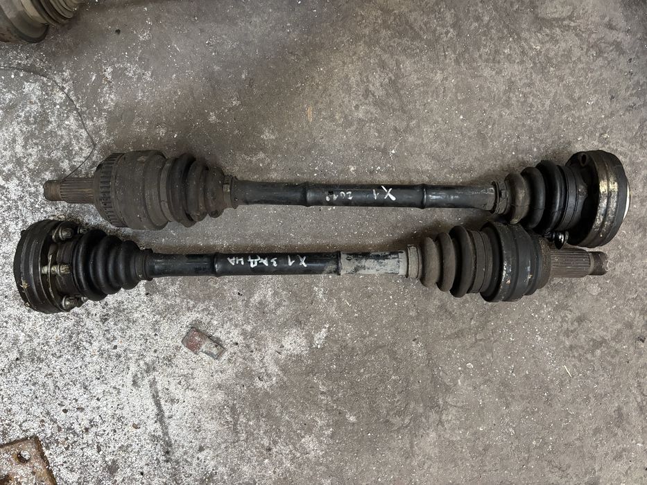 Полуоски  BMW X1 E84