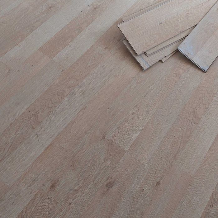 Vând parchet 18 metri