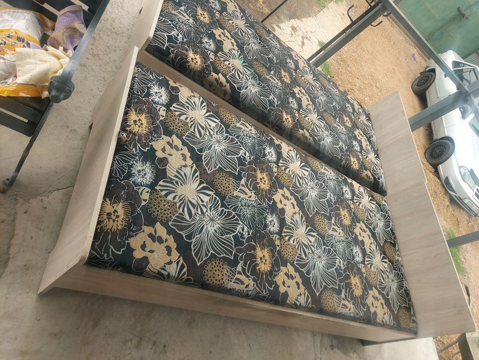 Кровати продам кровати.