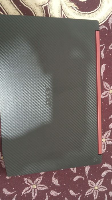 Ноутбук сатылады срочно