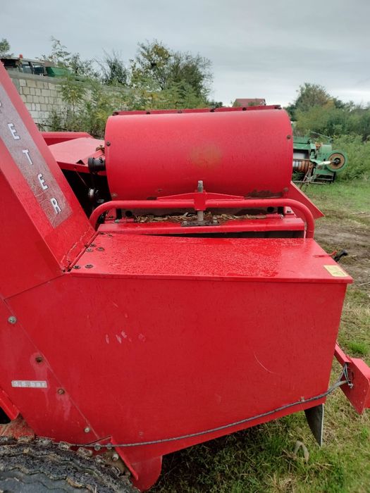 Culegător de porumb SIP Tornado 80