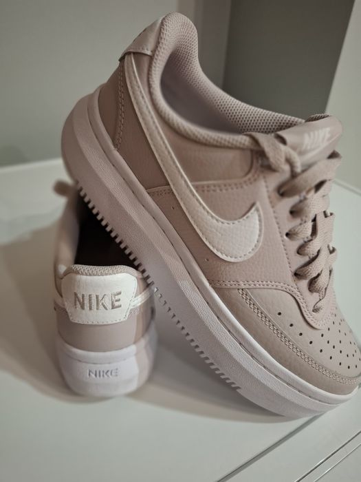 Оригинални маратонки Nike