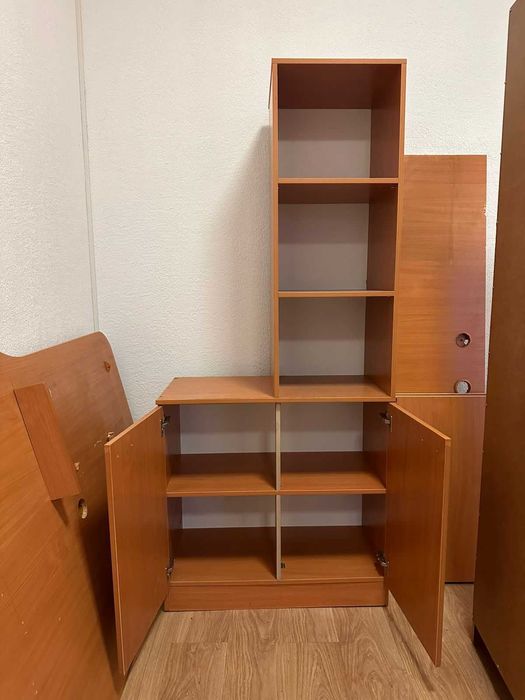 Шкаф офисный и стол, бу