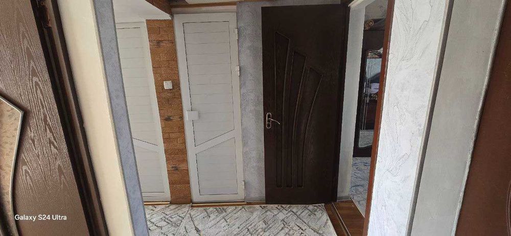 2х Комнатная Квартира Ориентир: 127 школа Яккасарайский Район