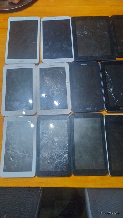 Lot 60 tablete sparte