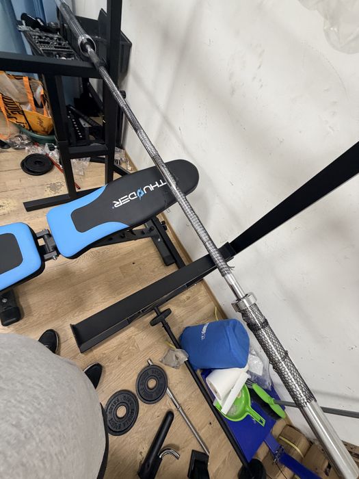Bara olimpica profesionala 2,20 m. 20 kg. 50 mm. Noua Germany pret 750 lei