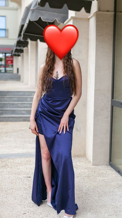 Официална синя рокля