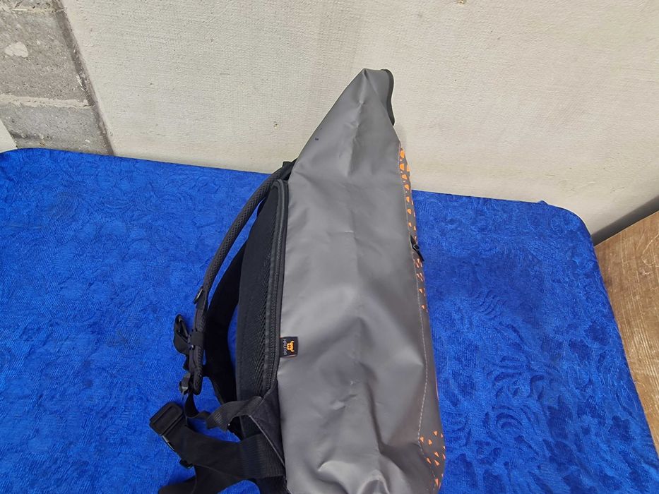Obi Rucsac - Geanta - Ghiodan | scule, drumetii, sport | 62*34*13