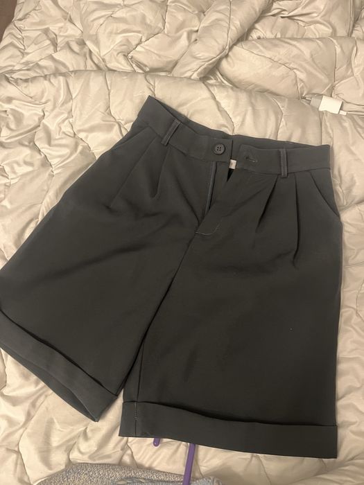 Продаю женскую одежду