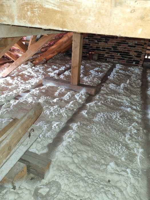 Izolatii spuma poliuretanica