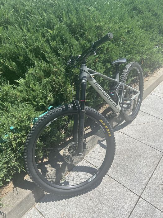 Bicicleta MTB Mondraker raze 2024 cu garantie
