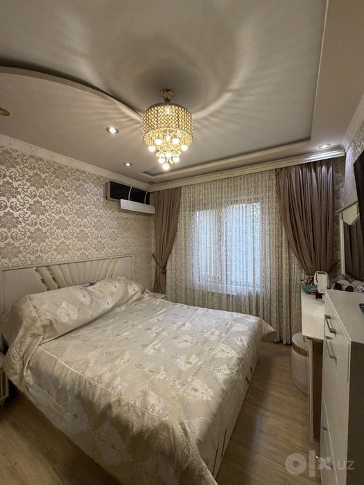 Продам тех комнатную квартиру 3/3/8 ЯнгиХает (Сергели) Дустлик 2