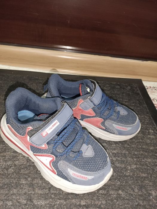 детская (подростковая)обувь