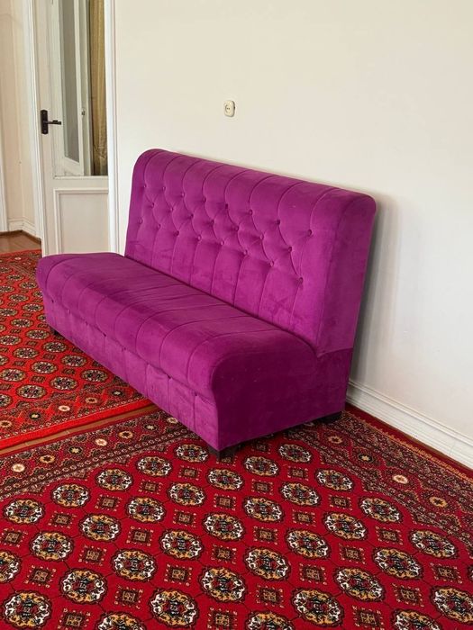 Диван сотилади срочно