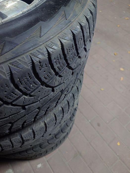 Резина  для джипа     hankook бу