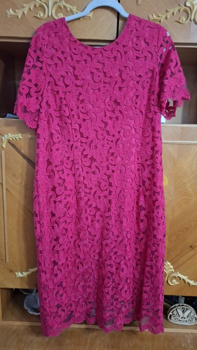 Rochie de dantela