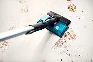 Вертикална прахосмукачка Philips SpeedPro Aqua 3in1