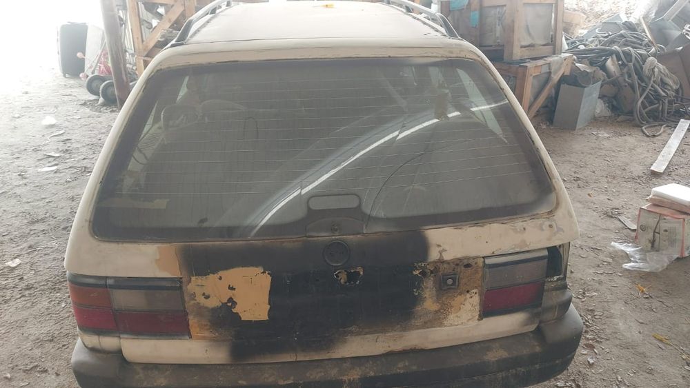 Пассат продам 1990 г