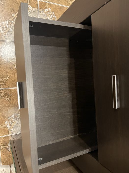 Тумба с полками