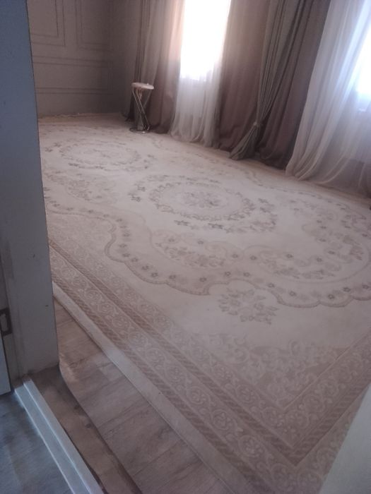 Срочно продам ковёр