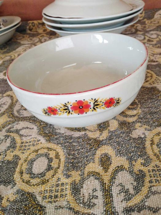 порцелан БГ различни