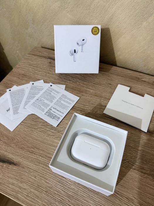 Air Pods Pro 2, cu incarcare magsafe sui noise cancelling
